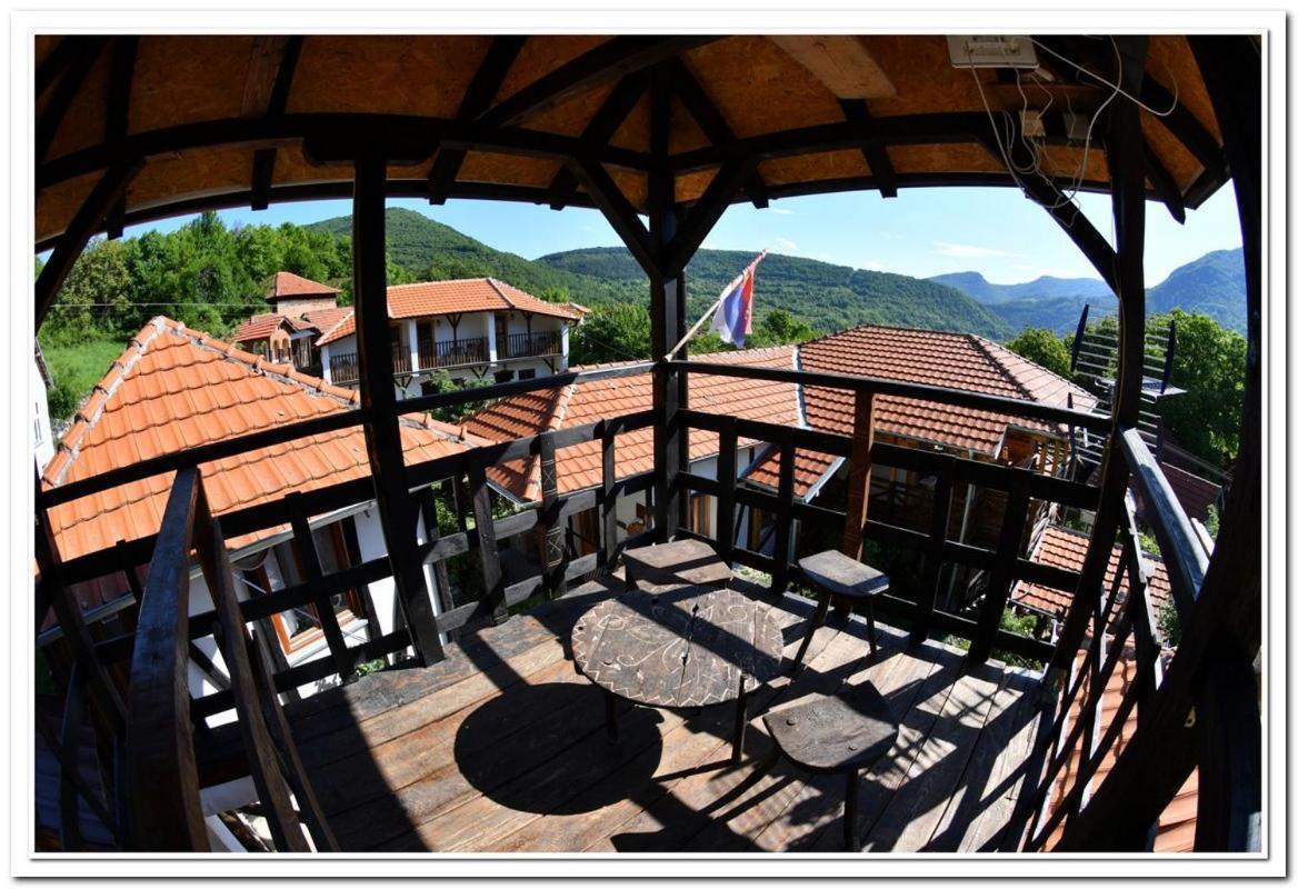 Golemi Kamik Pirot Vlasi Exterior photo